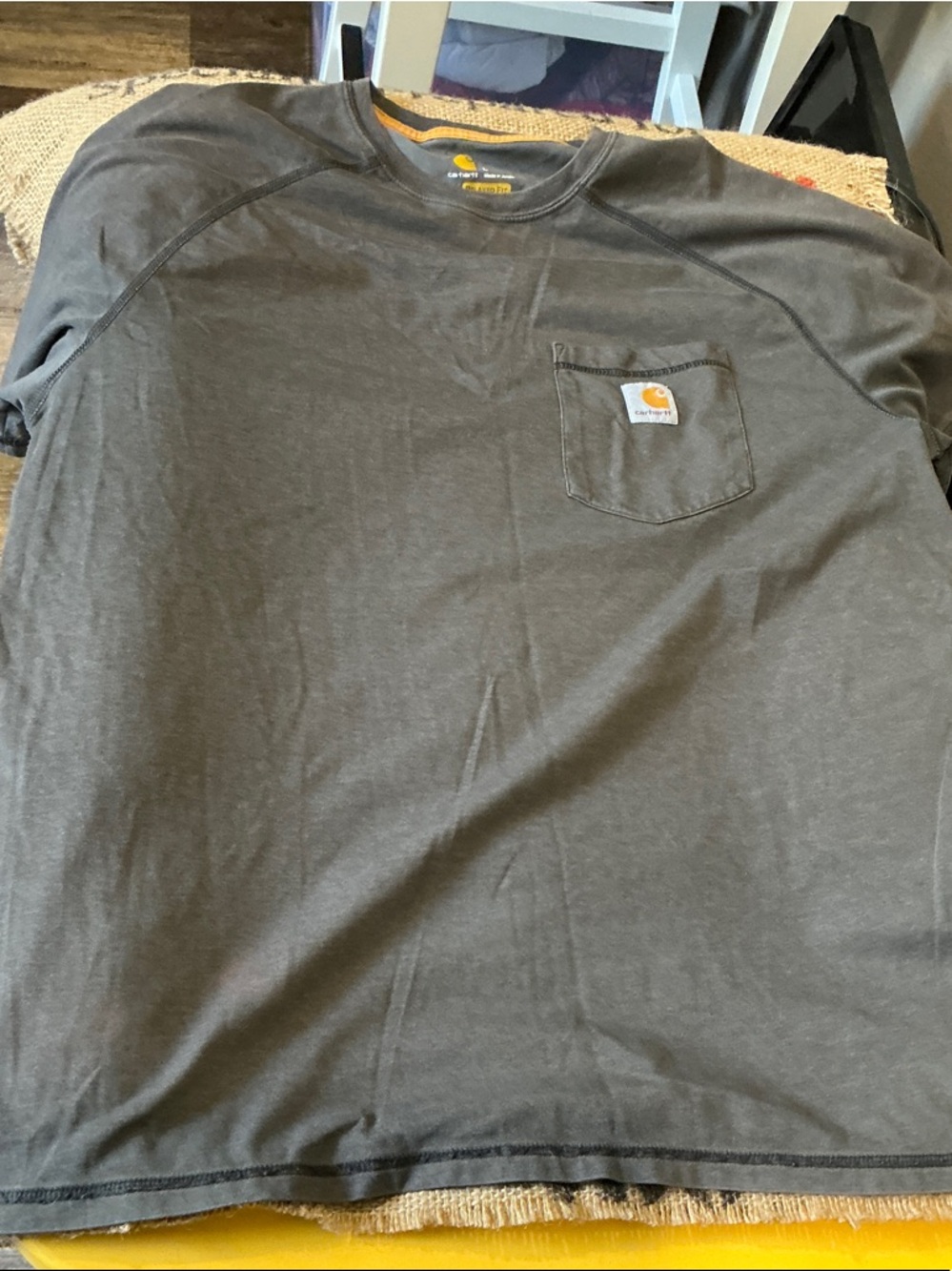 Carhartt Men’s Dark Gray Short-Sleeve Pocket Tee Size L
